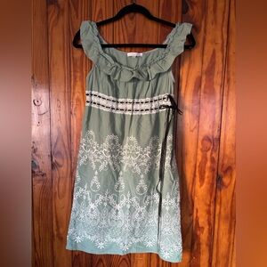 VNTG Corey Lynn Calter Anthropologie Sage Green Embroidered Whimsy Cottagecore
